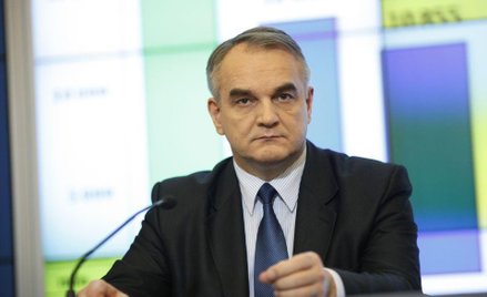 Waldemar Pawlak twierdzi, że nacjonalizacja upadających firm może je uratować od bankructwa