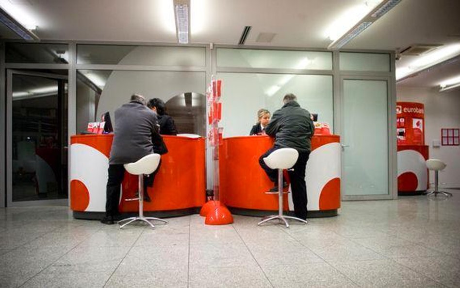 Kredyty: krytycznie o ustawie antyspredowej