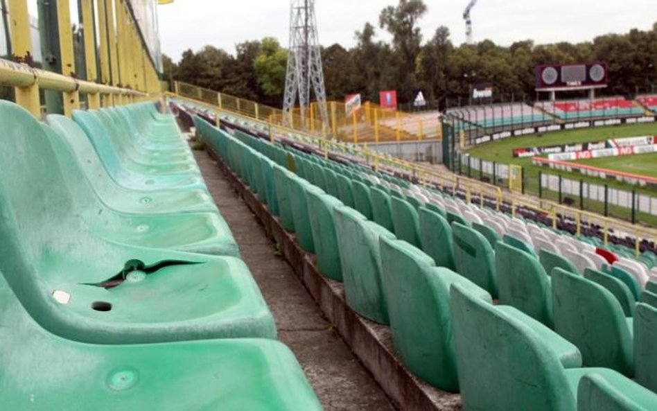 Stadion szybciej tylko z dotacjami