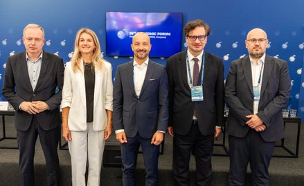Paneliści zwracali uwagę na to, że zagrożeniem może być pozornie zwykły e-mail