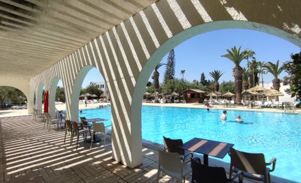 Tunezja w ostatnim tygodniu staniała najwięcej z pięciu popularnych kierunków, bo aż o 267 złotych