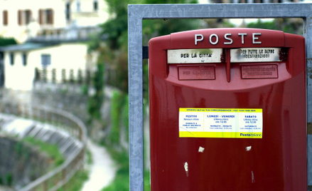 Włochy: Listonosz od 3 lat nie dostarczał poczty. "Za mało mi płacili"