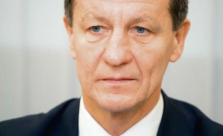 Andrzej Czerwiński, minister skarbu, zapewnia, że spółki nie są zmuszane do kupowania kopalń.