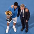 Novak  Djoković  i dyrektor  Australian   Open Craig  Tiley. Obaj  na własne  życzenie mają  kłopoty