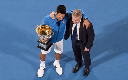 Novak  Djoković  i dyrektor  Australian   Open Craig  Tiley. Obaj  na własne  życzenie mają  kłopoty
