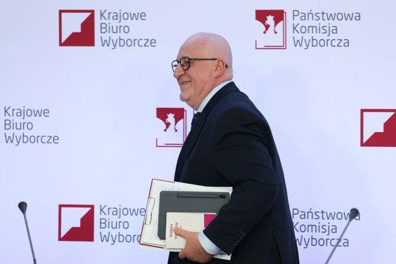 Przewodniczący Państwowej Komisji Wyborczej Sylwester Marciniak