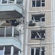 Budynek mieszkalny uszkodzony w ataku ukraińskiego drona w Krasnogorsku w obwodzie moskiewskim