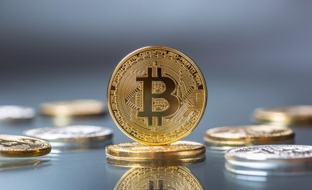 Za niecały miesiąc przyrost bitcoinów spadnie o połowę