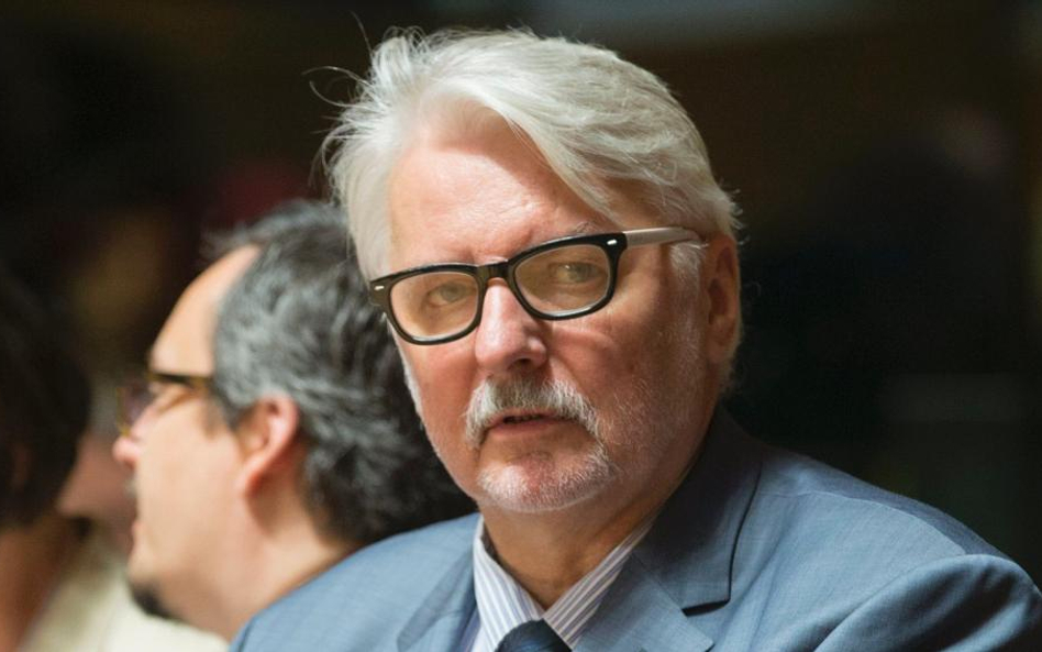 Witold Waszczykowski niespodziewanie ujawnił pęknięcia w łonie władzy.