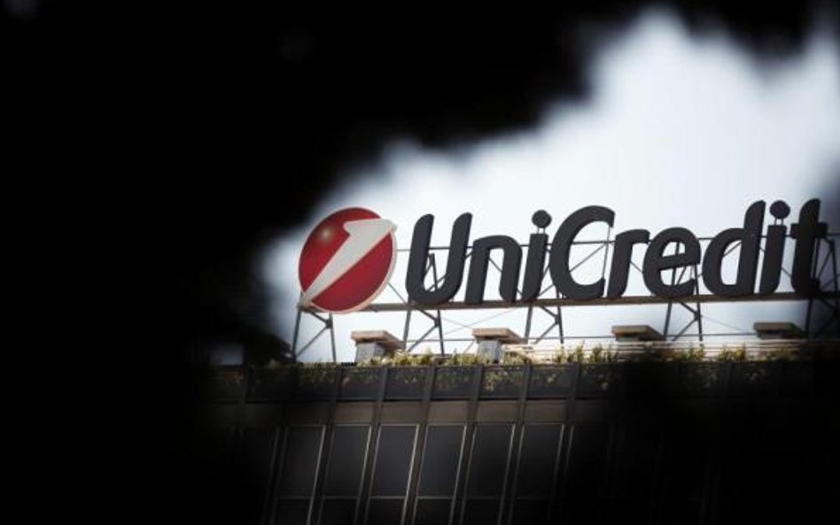 UniCredit po Pioneerze może sprzedać też Pekao