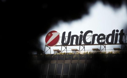 UniCredit pozbywa się aktywów