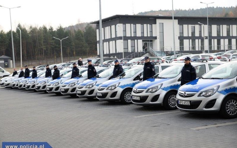 NIK o policyjnych samochodach służbowych i brakach w przeszkoleniu