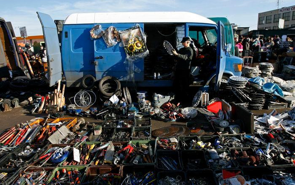 Dobra passa dla sprzedawców części samochodowych