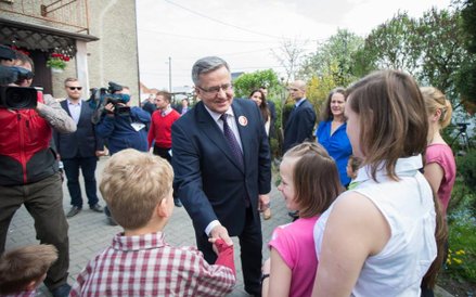 Bronisław Komorowski na spotkaniu z rodzinami