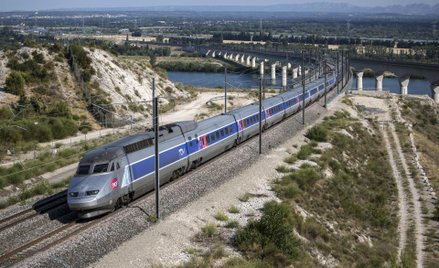 Francuscy kolejarze i piloci: Będziemy strajkować