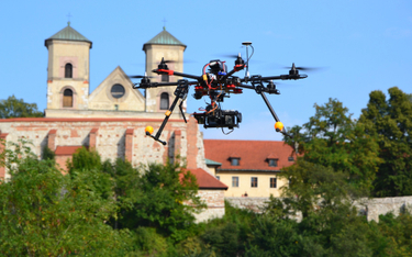 Autonomiczne drony bliżej polskich miast