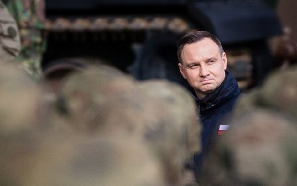 Prezydent Andrzej Duda liderem rankingu zaufania dla polityków