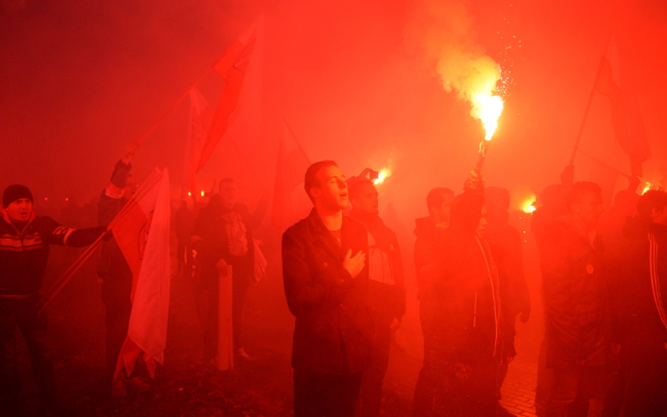 Rzecznik pyta policję o zabezpieczenie zgromadzeń 11 listopada we Wrocławiu