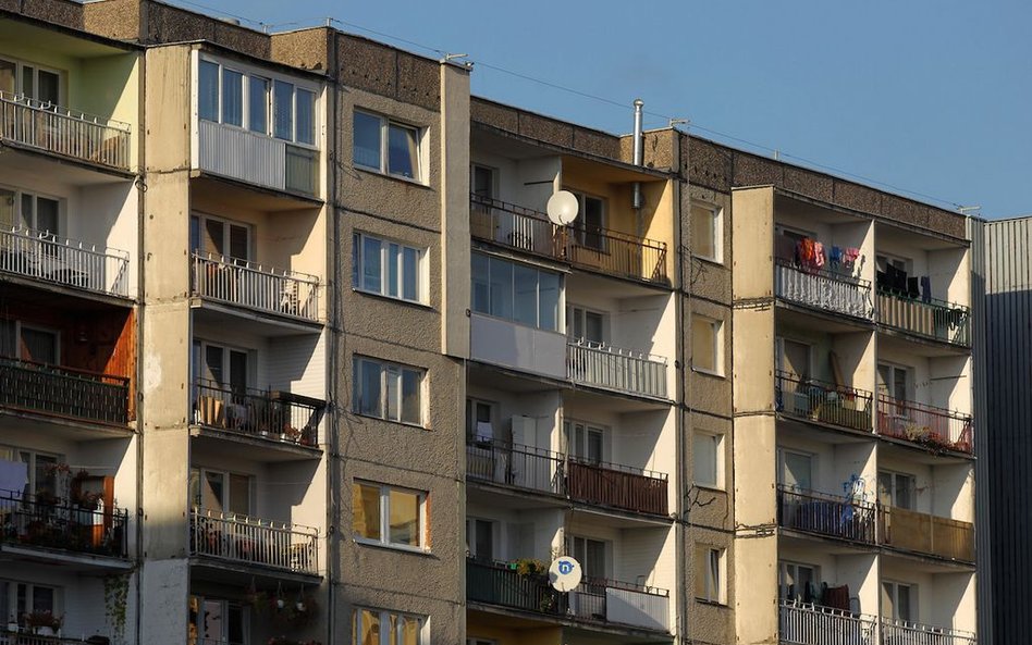 Wielogłos o fenomenie polskich blokowisk