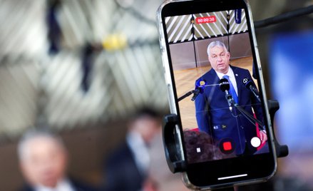 Premier Węgier po raz kolejny skutecznie zablokował przekazanie miliardów euro Ukrainie