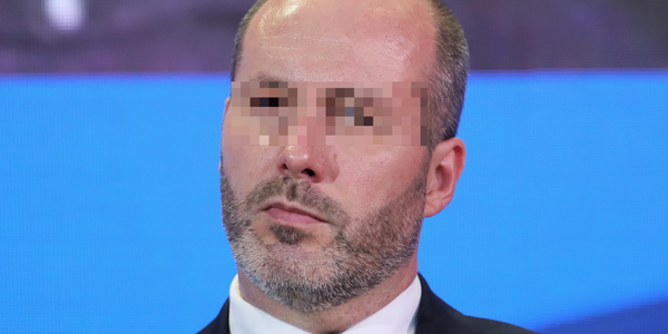 Wiceminister finansów w rządzie PiS usłyszał zarzuty. Miał przyjąć ponad 1,5 mln zł łapówek