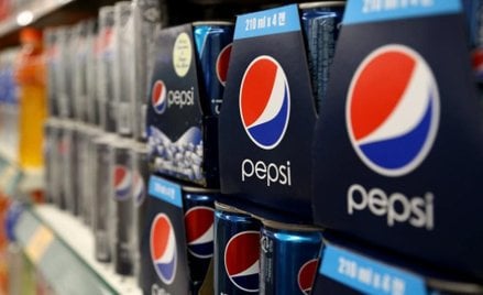 Pepsi nie boi się koronawirusa. Wielki zakup w Chinach