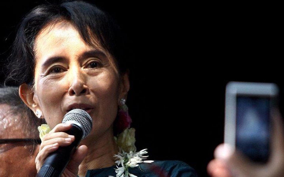 65-letnia przywódczyni opozycji pierwszy raz od siedmiu lat mogła w sobotę opuścić swój dom przy ale