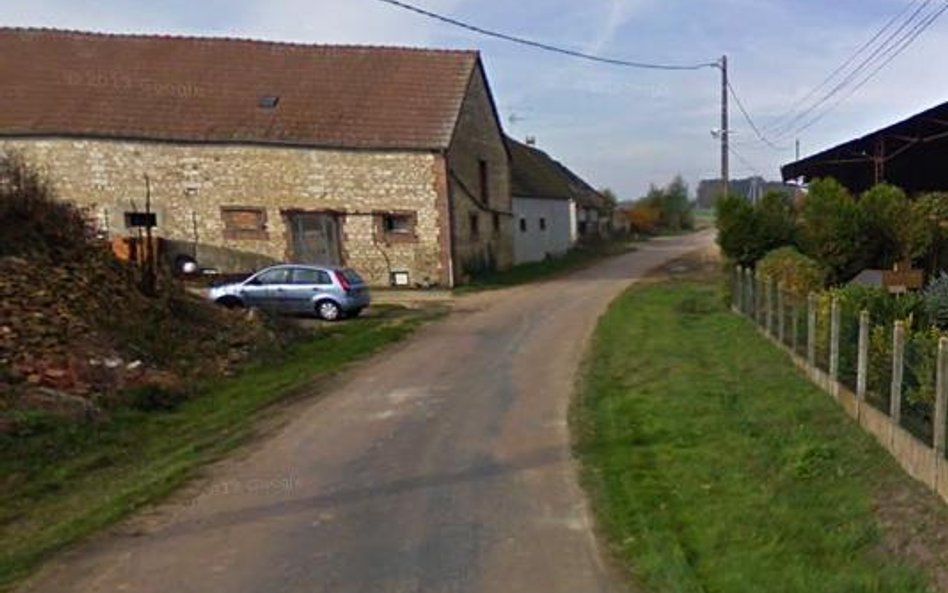 La mort aux Juifs, Śmierć Żydom, to malutka wioska 100 km na południe od Paryża. Ale dla niektórych 