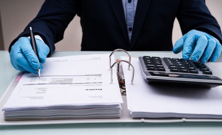 W czasie epidemii koronawirusa rosną długi firm