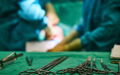 Po raz pierwszy chirurdzy przeszczepili serce świni człowiekowi