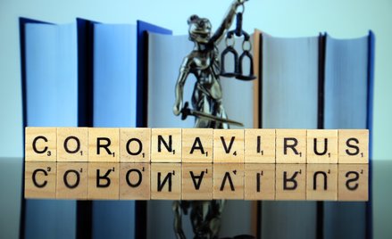 I bez zmiany przepisów można pytać o szczepienia