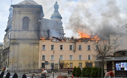 Uderzenie drona miało miejsce w ścisłym centrum miasta objętym ochroną UNESCO, w pobliżu Centralnego