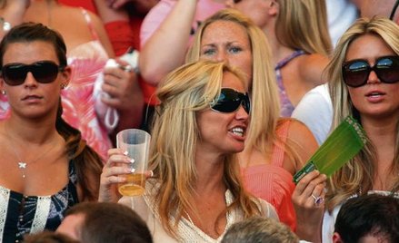 Panna Colleen McLoughlin (po lewej), aktualna znajoma Wayne Rooney’a, oraz Alex Curran (po prawej), 