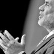 Ben Bernanke, prezes Fed, koordynuje akcję banków centralnych