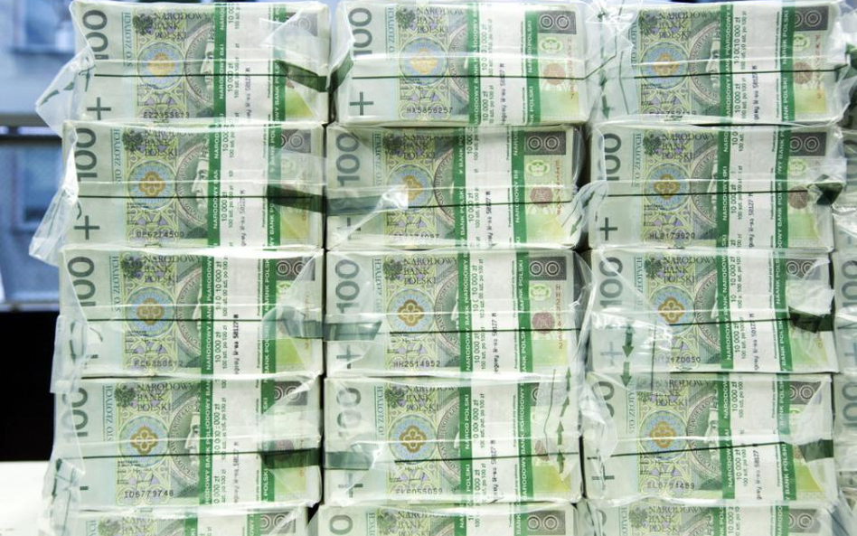 MF sprzedało bony 20-tygodniowe za ponad 3 mld zł