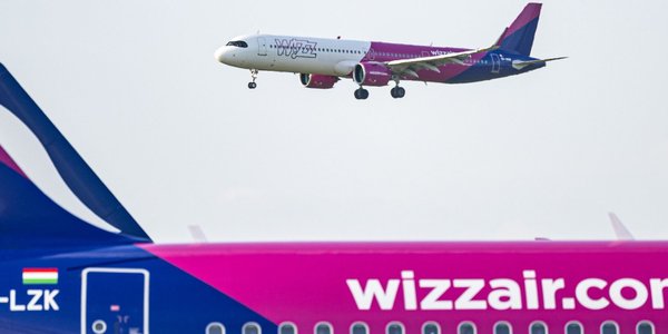 Cała flota Wizz Aira z dostępem do internetu. „Koniec latani
