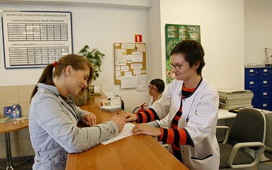 Zmiany w POZ: Lekarz rodzinny będzie leczył cukrzycę, nadciśnienie i choroby tarczycy