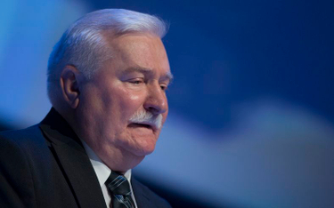 Lech Wałęsa: Stanowiska będą opuszczać w podskokach