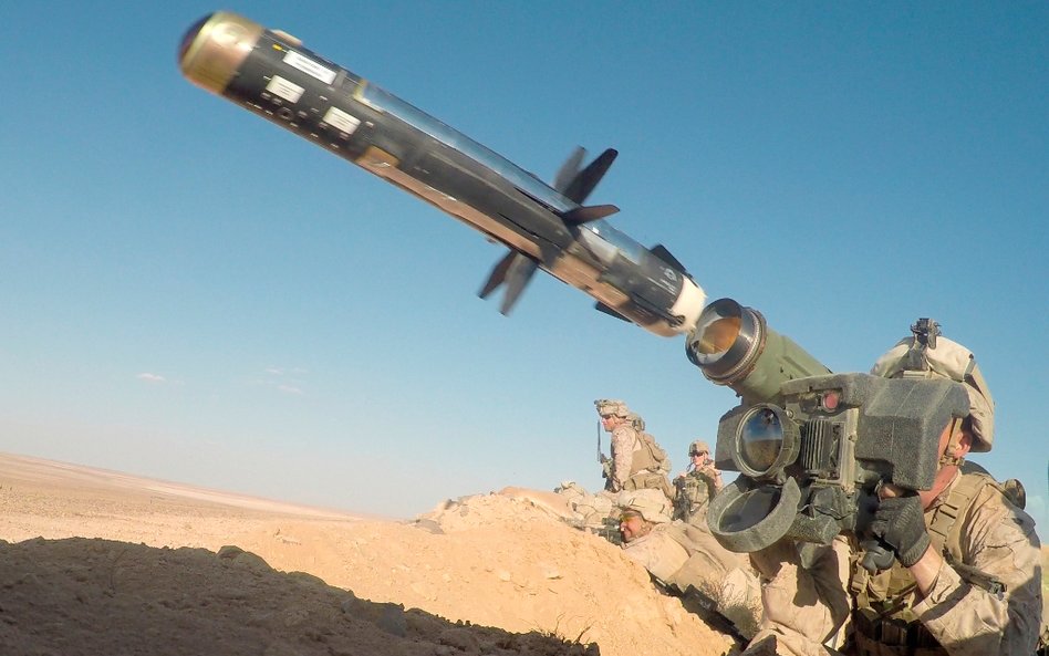 Odpalenie przeciwpancernego pocisku kierowanego Javelin. Fot. USMC