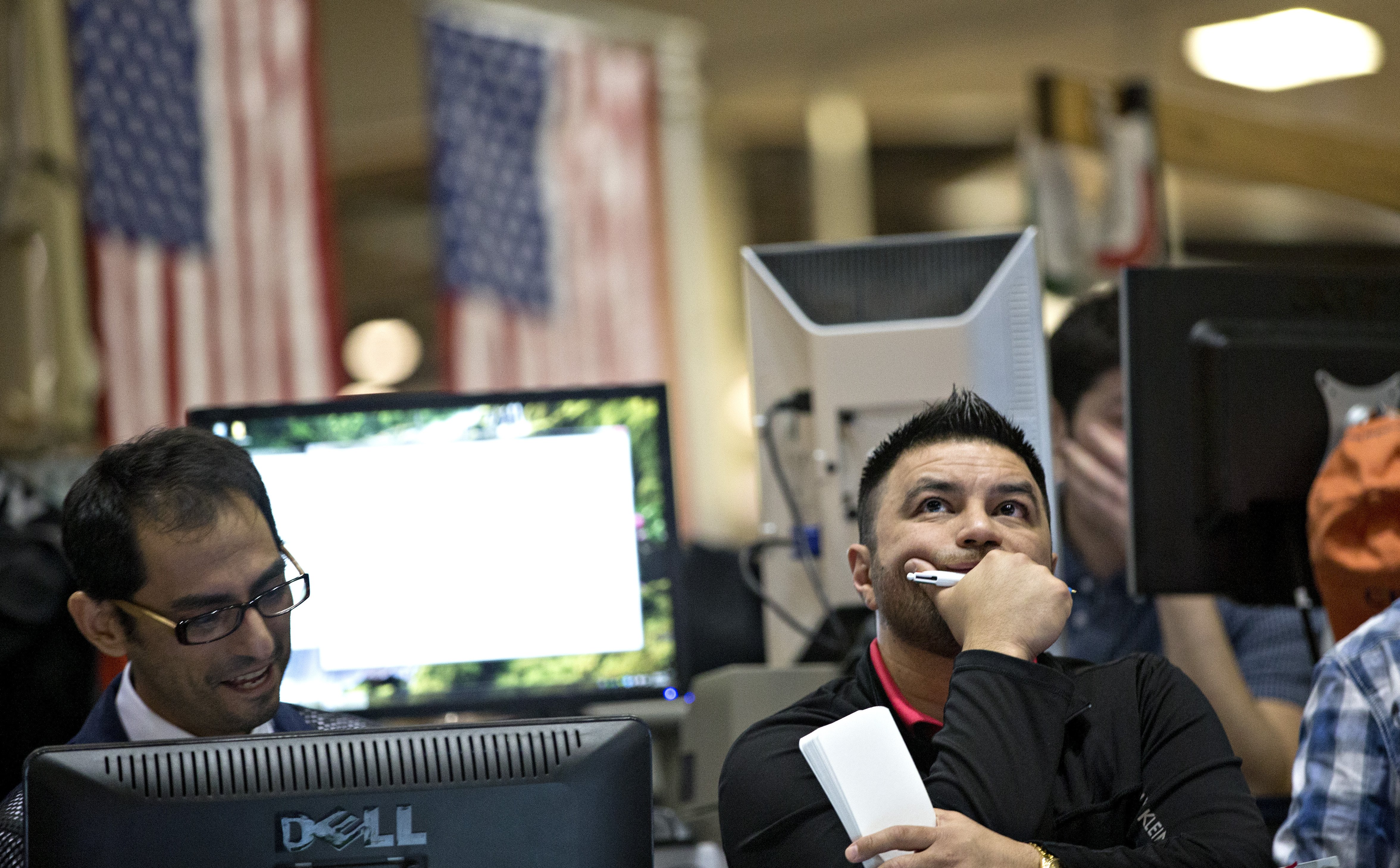 Indeks VIX zbliża się do tegorocznych minimów