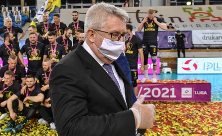6 maja, Ryszard Czarnecki dekorował zawodników Luk Politechniki Lublin po wygraniu przez nich trzeci