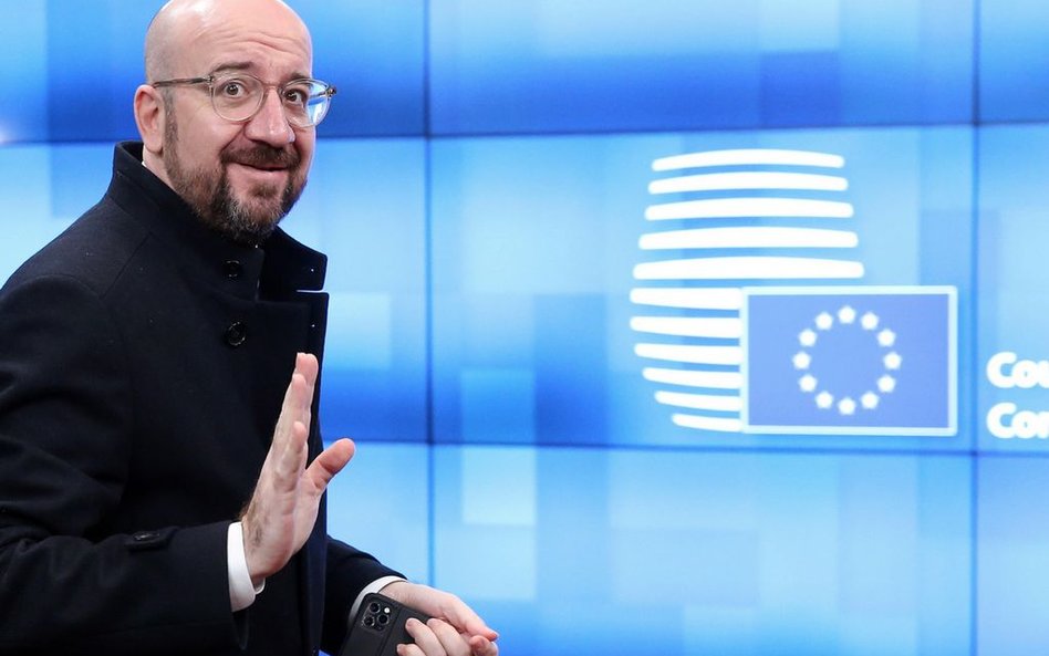 Charles Michel: Chiny produkują maseczki na sprzęcie z Europy