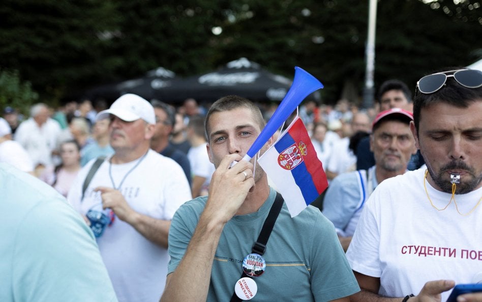 Studenci ponownie wyprowadzili tysiące Serbów na ulice