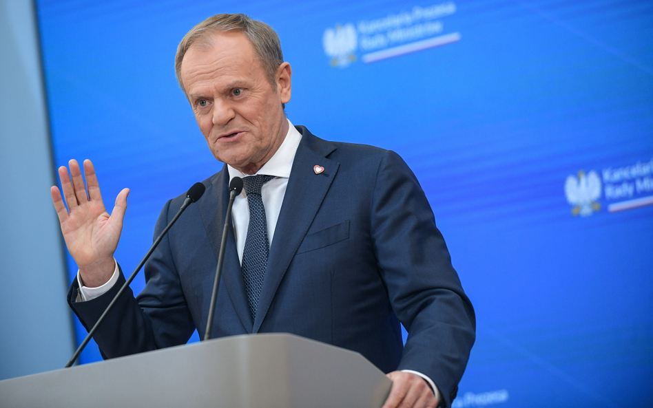 WarszaPremier Donald Tusk podczas konferencji prasowej po posiedzeniu rządu w siedzibie KPRM