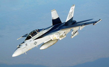 Myśliwiec US Navy rozbił się w Dolinie Śmierci. Są ranni
