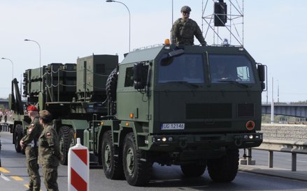 Wyrzutnia Patriot (program Wisła) na defiladzie z okazji Święta Wojska Polskiego 15 sierpnia 2024 r.