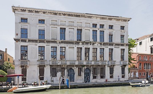 Palazzo Manfrin w Wenecji.