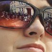 Ukrywają uczucia, obnażają trendy