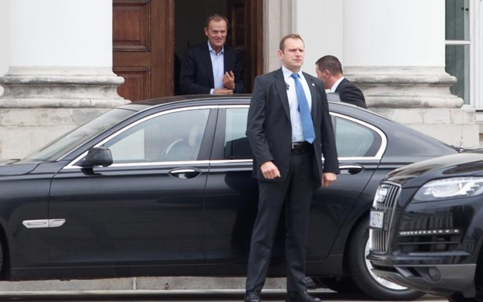 Premier Donald Tusk spotkał się w Belwederze z prezydentem Bronisławem Komorowskim