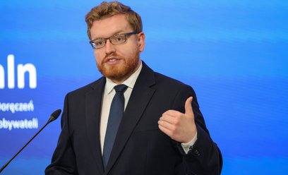 Wiceminister cyfryzacji Dariusz Standerski: Podatek obciąży przede wszystkim firmy, które mają bardz